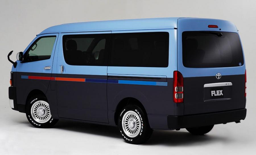  Toyota Hiace American Classic by FLEX 2016 года  (фото 2 из 4)